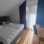 Dom Perelka W Karpaczu Kominek,sauna 卡尔帕奇